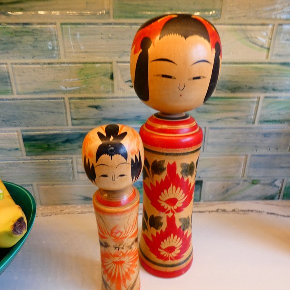 Vintage Kokeshi Wooden Hand Painted Japanese Dolls-Set of 2 - Picture 3 of 16